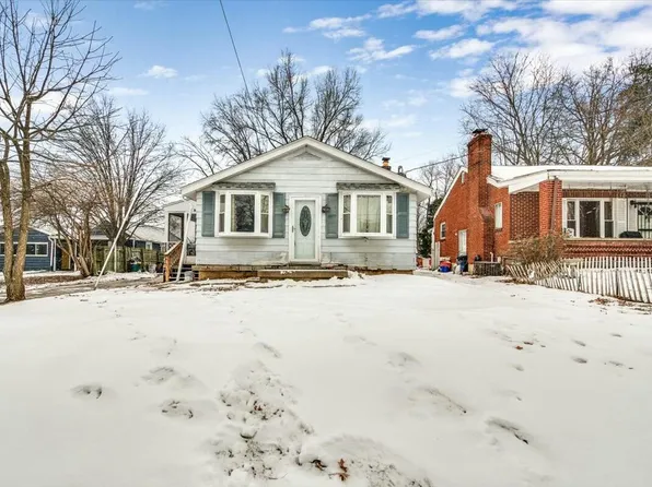 40 Eastern Ave, Elsmere, KY 41018