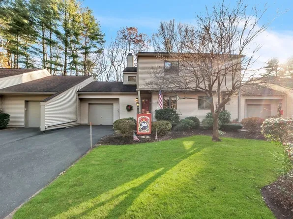 102 The Laurels, Enfield, CT 06082