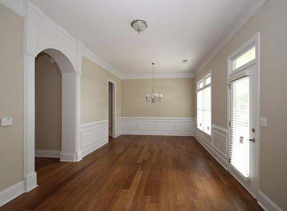 4th image of 530 Warm Springs Ct