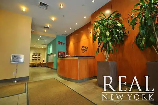 Rented by REAL New York | media 27