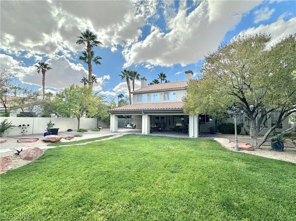 5630 Lion Head Way, Las Vegas, NV 89118