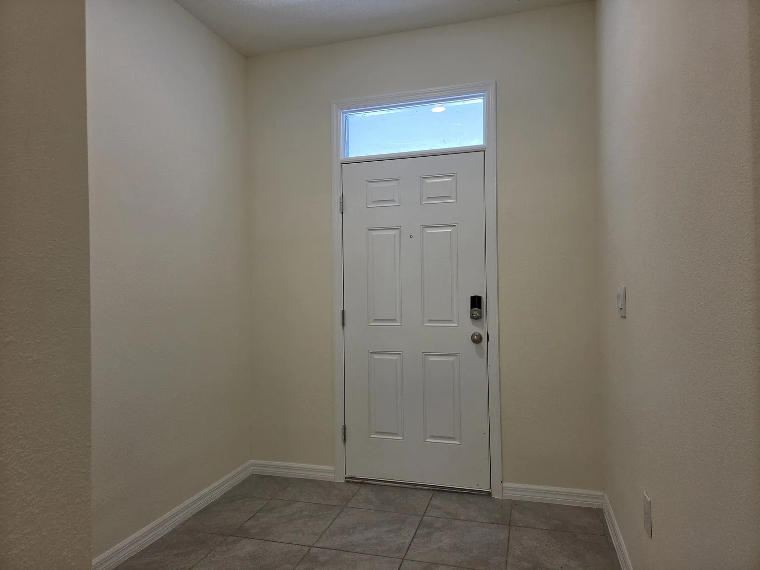 Epperson Townhome - 3 Bedrooms, 2.5 Bathrooms, 1 Car Garage! — Photo 3