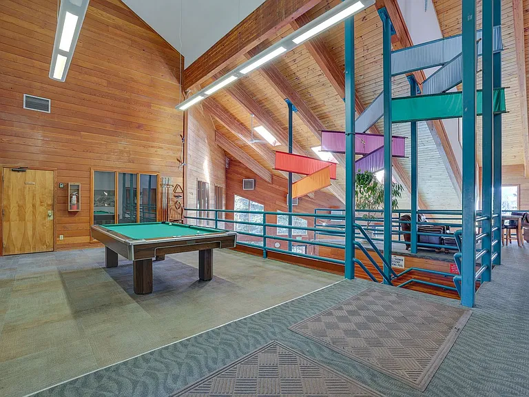Building's Lounge