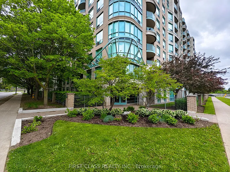 8 Pemberton Ave #606 — Photo 32