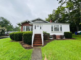 012PB - 901 South Main Street M, Blacksburg, VA 24060