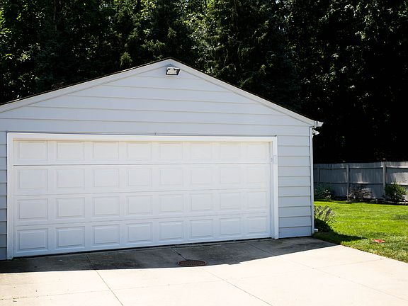4th image of 35750 Freed Drive