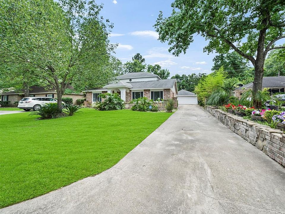 1st image of 3118 Holly Green Dr