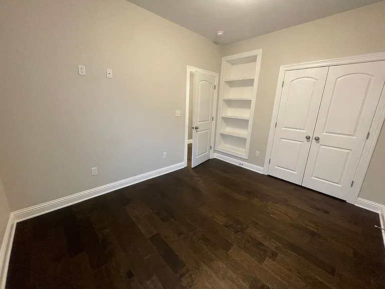 4001 False River Dr — Photo 10