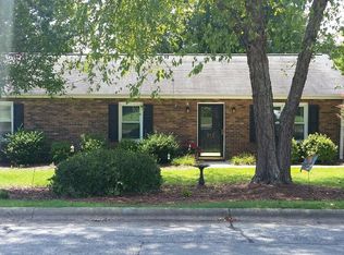 611 Gordon St, Kernersville, NC 27284