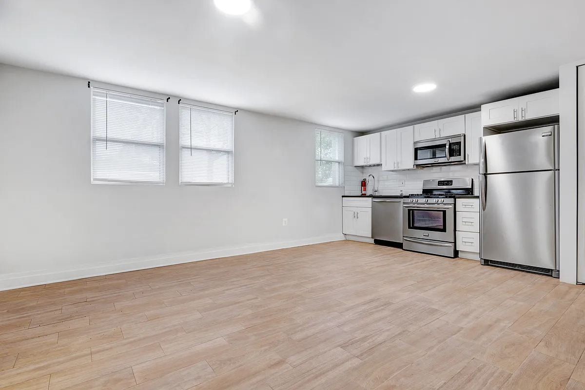 Building Photo - 3101 Sherman Ave NW #104