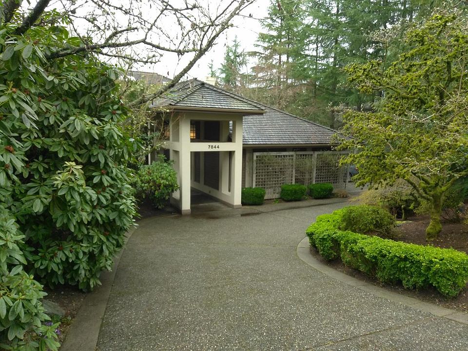1st image of 7844 NE 10th St