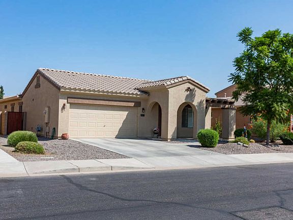 2nd image of 1056 E Sourwood Dr