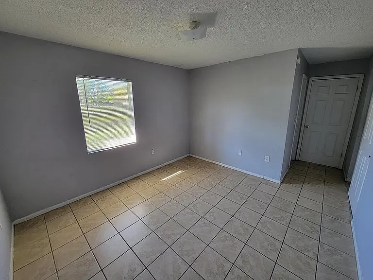 2414 Chestnut Woods Dr #2414 — Photo 7