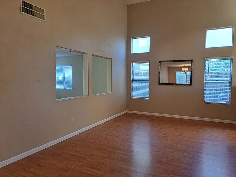 9507 Salinger St — Photo 20
