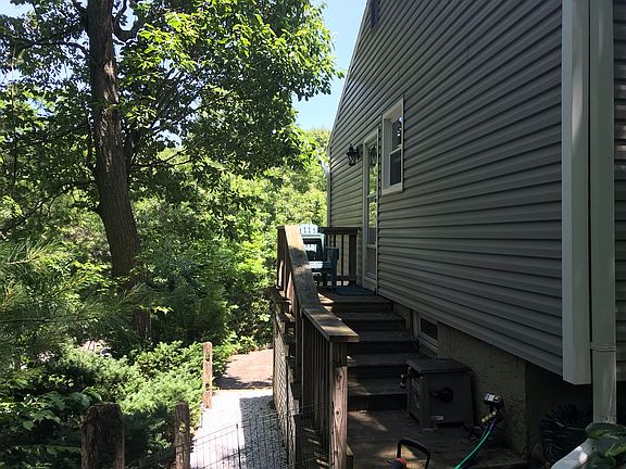 4th image of 8 Lynmar Ct