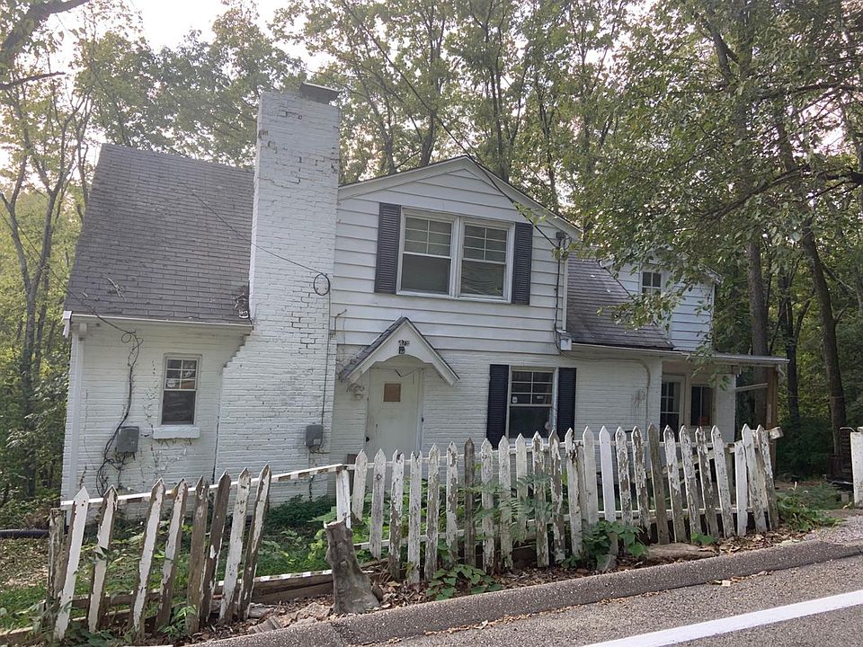 1st image of 479 Rosemont Ave