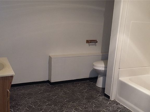 4th image of 1222 Park Ave APT 1