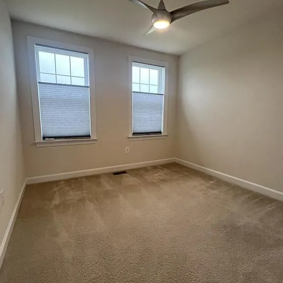 2101 Saint Josephs Dr — Photo 30