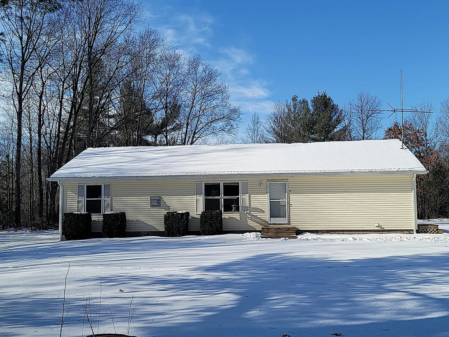 951 Eighteen Mile Rd photo 1
