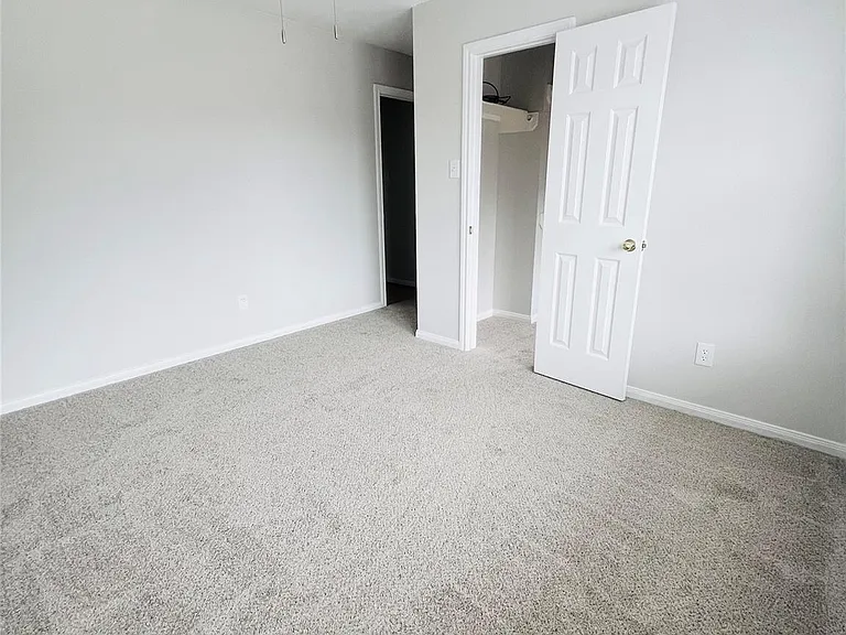 8511 Nashwood Ct — Photo 16
