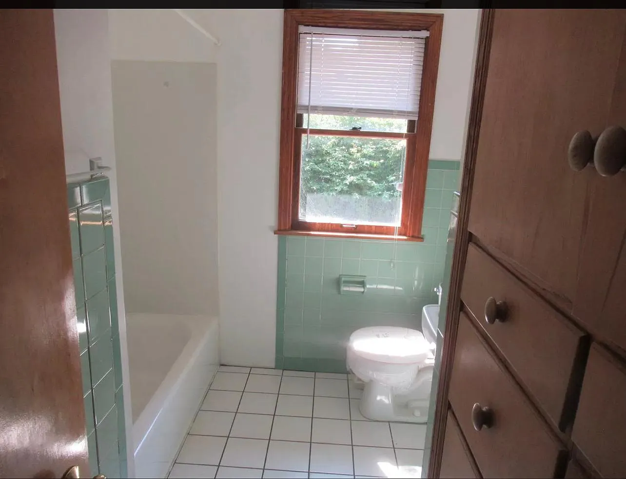 2018 Cureton Dr photo 1