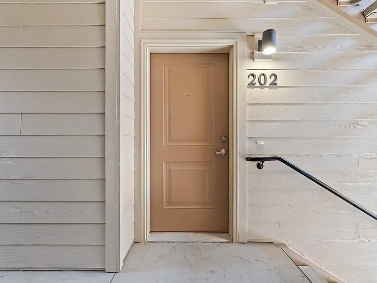 Aspen Creek Apartments — Photo 52