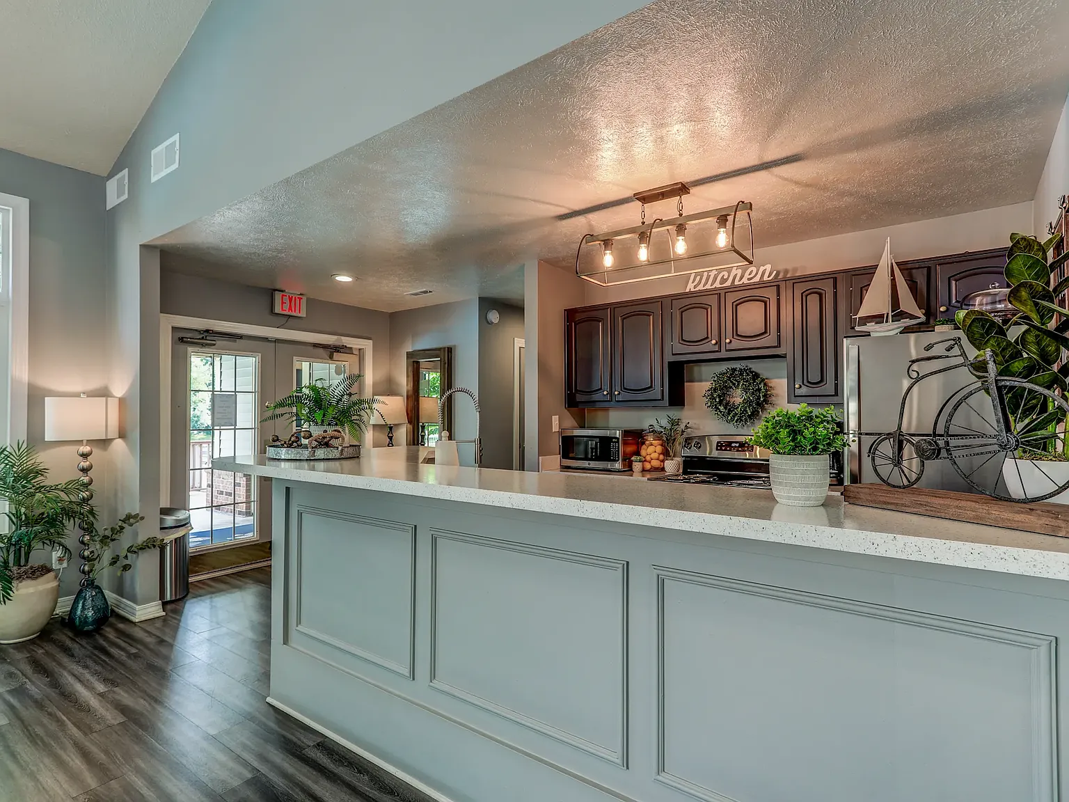 Arbor Lakes — Photo 1