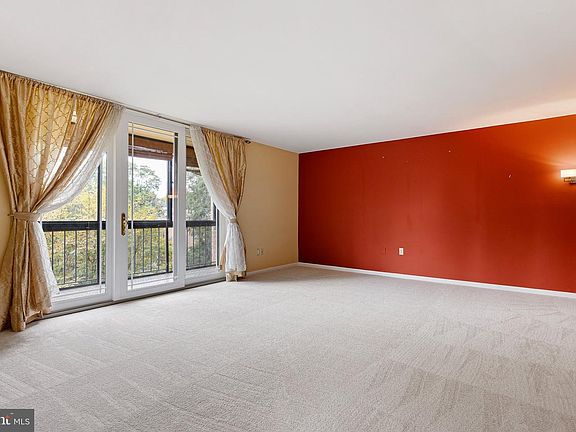 5th image of 1403 Shallcross Ave APT 303