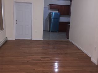 155 Steuben St, East Orange, NJ 07018