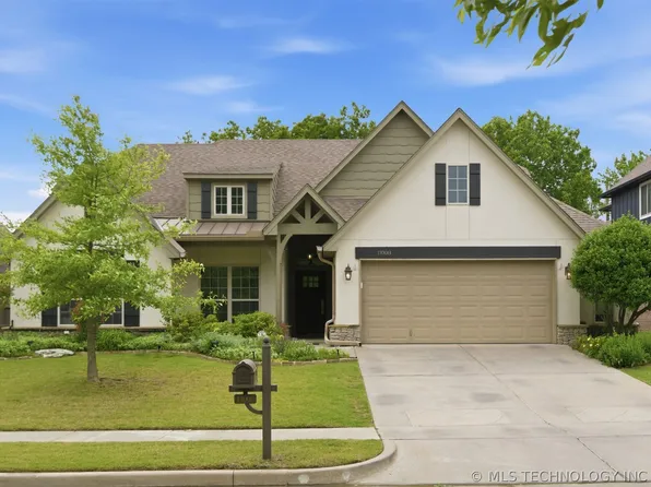 11008 S Sycamore St, Jenks, OK 74037