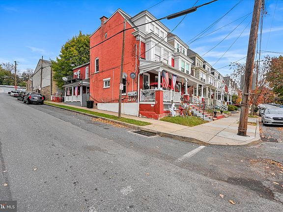 2nd image of 629 E End Ave