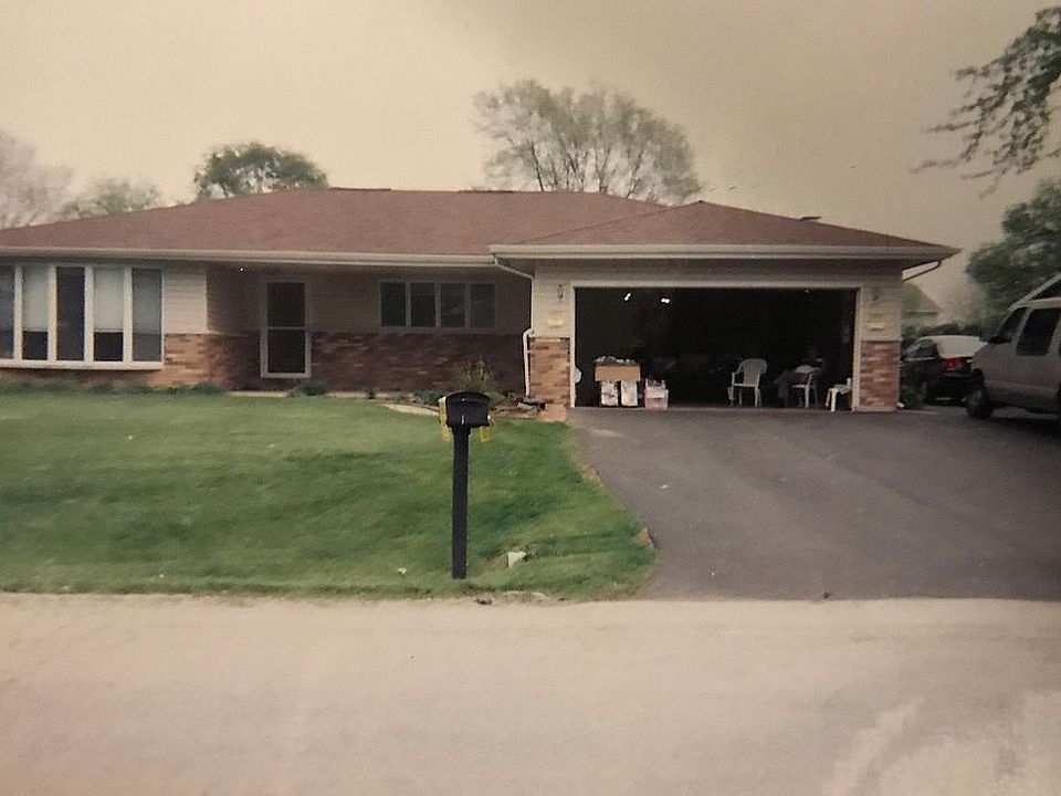 24165 Marble Rd, Channahon 