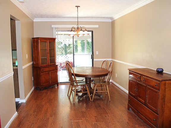 4th image of 2100 Walden Park Pl