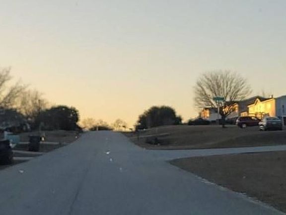 Exterior Neighborhood (street photo)