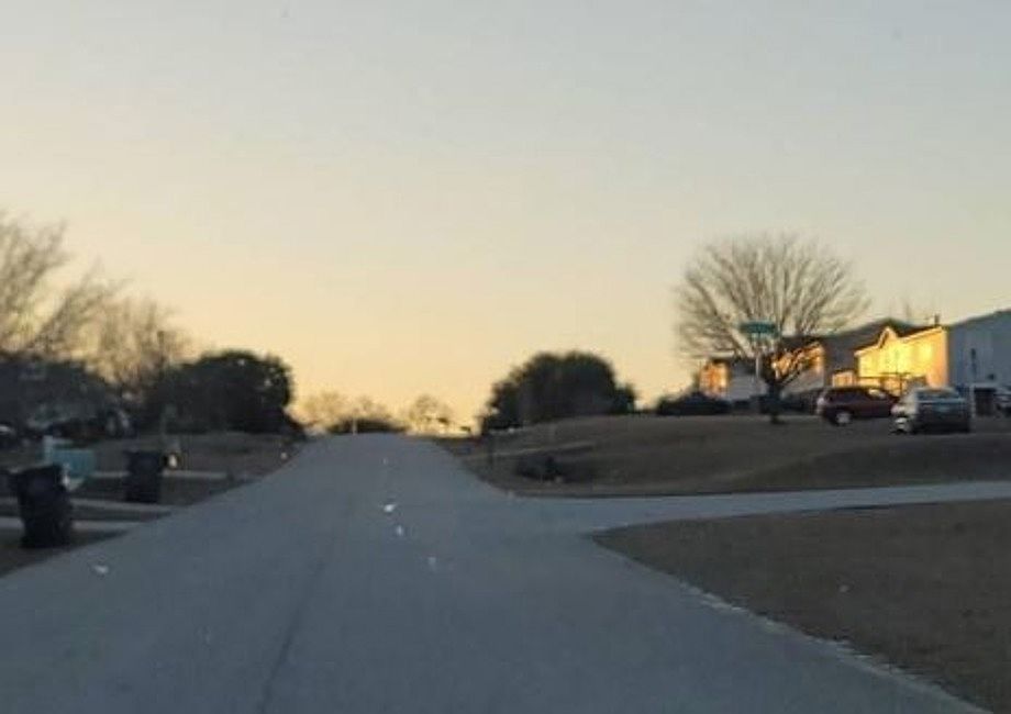 Exterior Neighborhood (street photo)