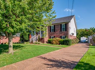 384 Clarkston Dr, Smyrna, TN 37167