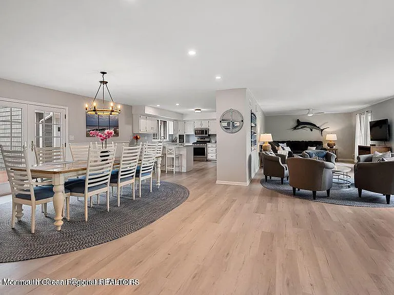 425 Atlantic Ave — Photo 12