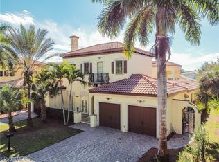 8951 River Palm Ct, Fort Myers, FL 33919