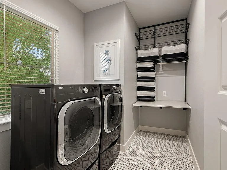 3018 Sunridge Dr #8 — Photo 23