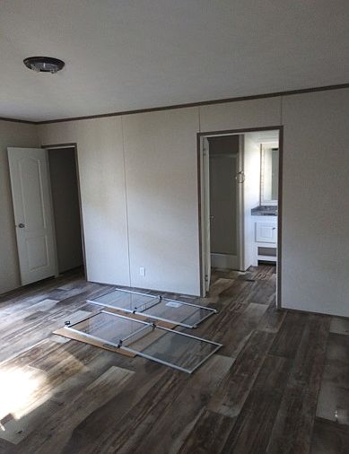 2nd image of 13988 Derby Dr