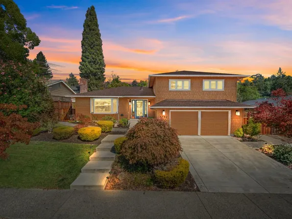 2206 Oak Hill Drive, Santa Rosa, CA 95404