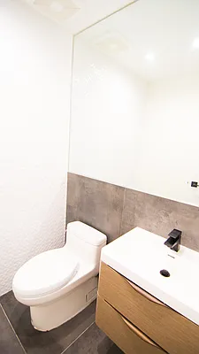 Rented by Lofts and Flats LLC | media 82