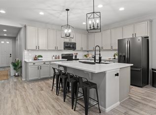 261 S Titus St, Aurora, CO 80018