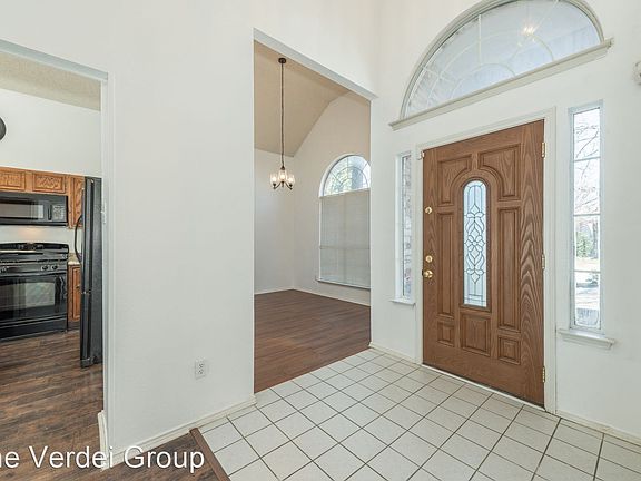 4th image of 1113 Germany Dr