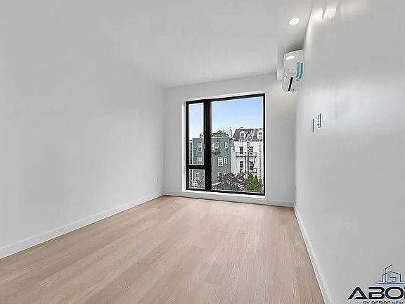 2nd image of 21 Meserole St #201