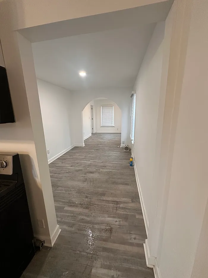 2 bed, 1.0 bath, 750 sqft, $1,025 — Photo 4