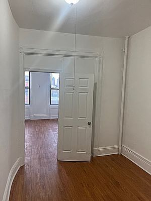 5th image of 31-34 Greenpoint Ave #3L