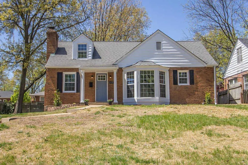 1031 N Geyer Rd photo 1