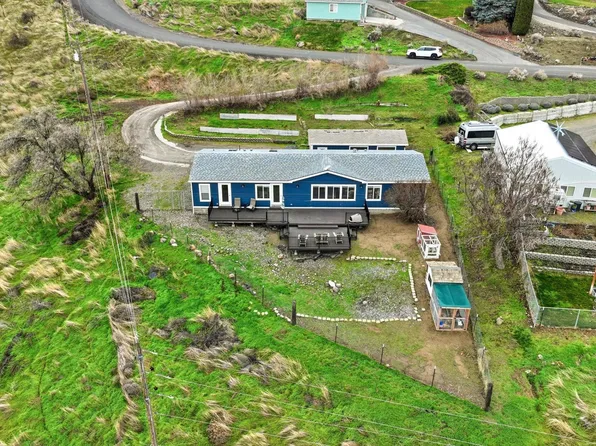 543 Lakeview Dr, Burbank, WA 99323