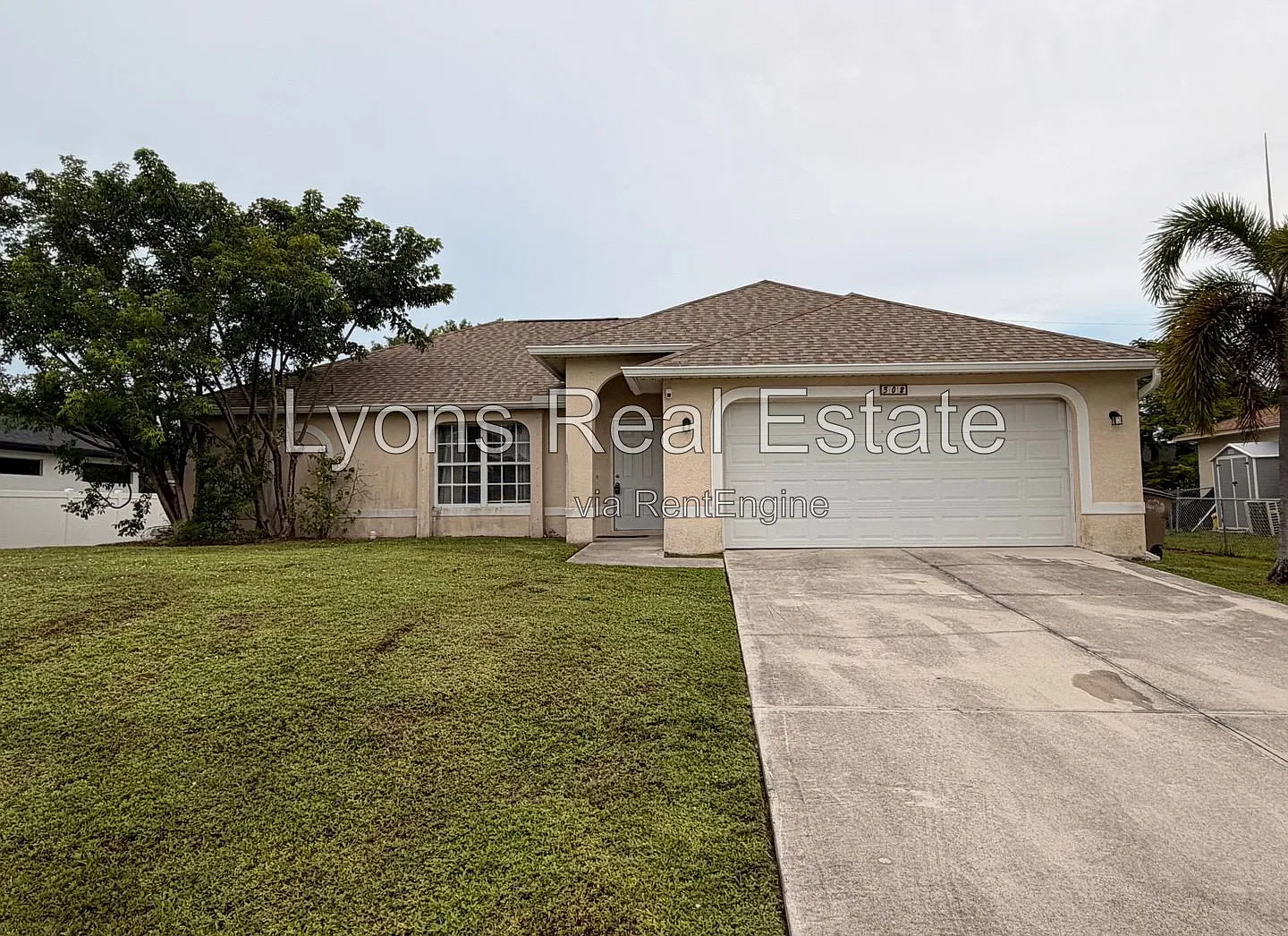4 bed, 2.0 bath, 1712 sqft, $1,850 — Photo 1